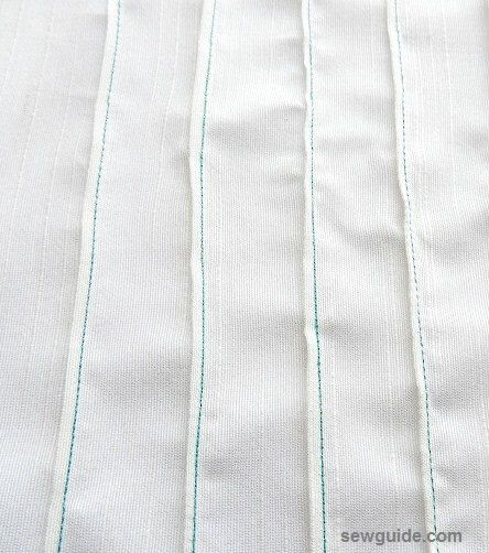 Pin tuck Pleats fabric manipulation